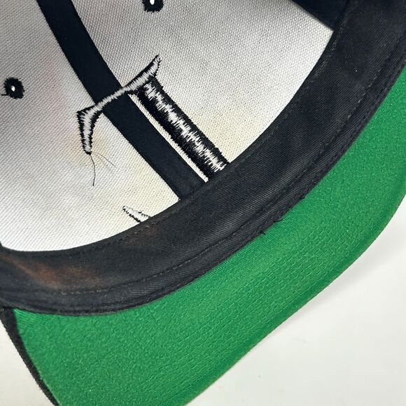 Darc Sport Hat Baseball Cap Gym Fitness Workout 6 Panel Snapback Black On Black - Picture 5 of 9